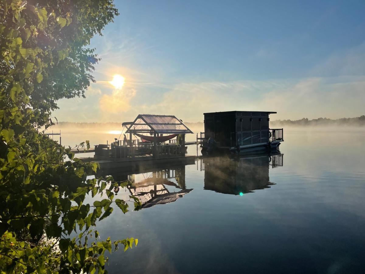 Havre Du Lac A La Tortue GrandʼMère Kültér fotó